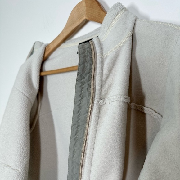 PATAGONIA  Synchilla Beige Windzone Jacket Small - Picture 7 of 8